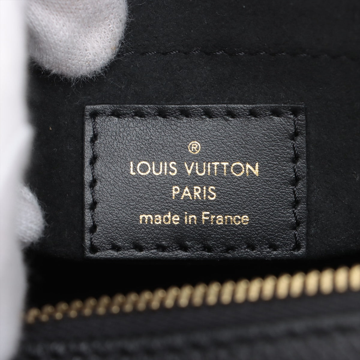 Louis Vuitton Empreinte On the Go EW M23640