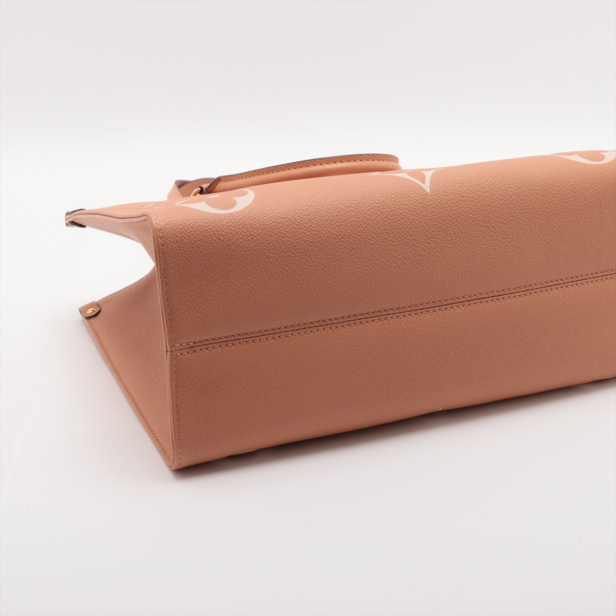 Louis Vuitton Monogram Empreinte On the Go MM M45982