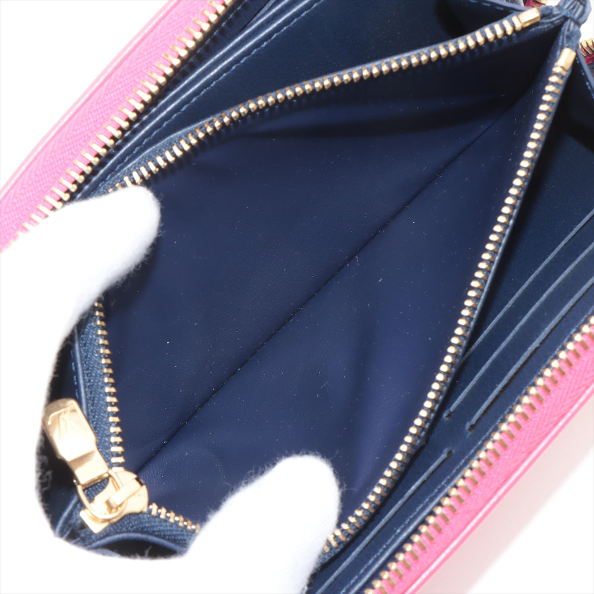 Louis Vuitton Monogram embossed Zippy Wallet Model Number Pink Zip Round Wallet