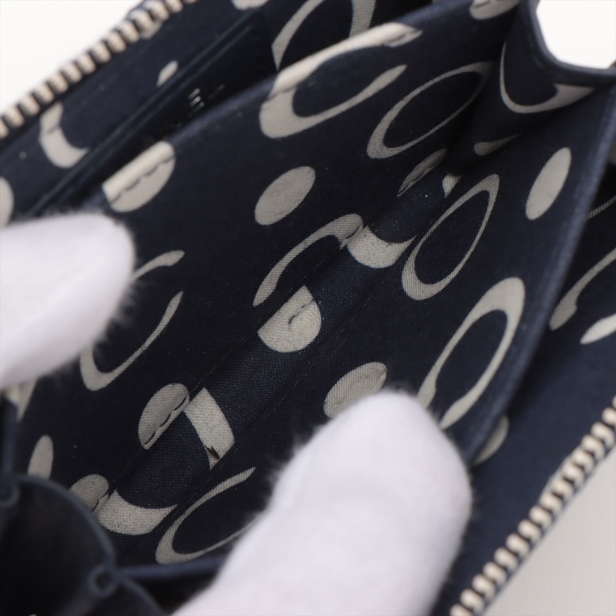 Chanel Matelasse Caviar Skin Coin Purse Navy Blue Silver Metal Fittings