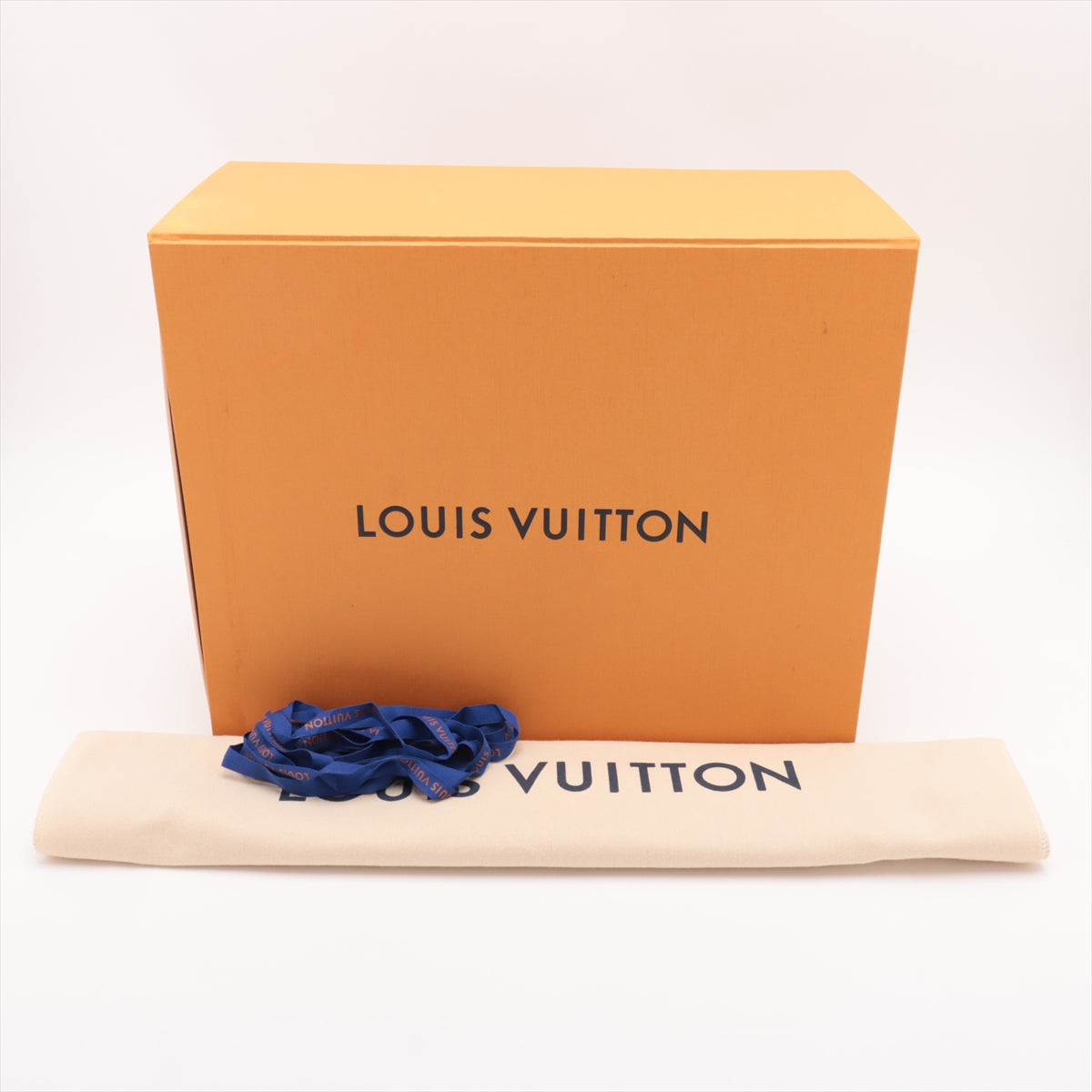 Louis Vuitton monogram empreinte On the Go MM