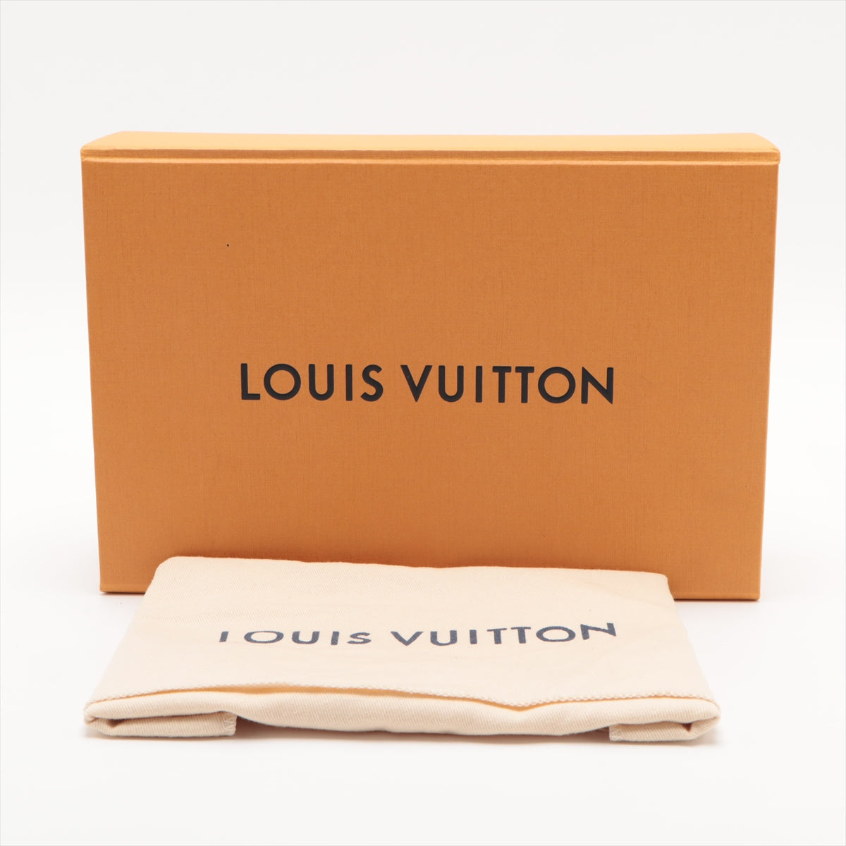 Louis Vuitton Monogram embossed Pochette Coussin M80742