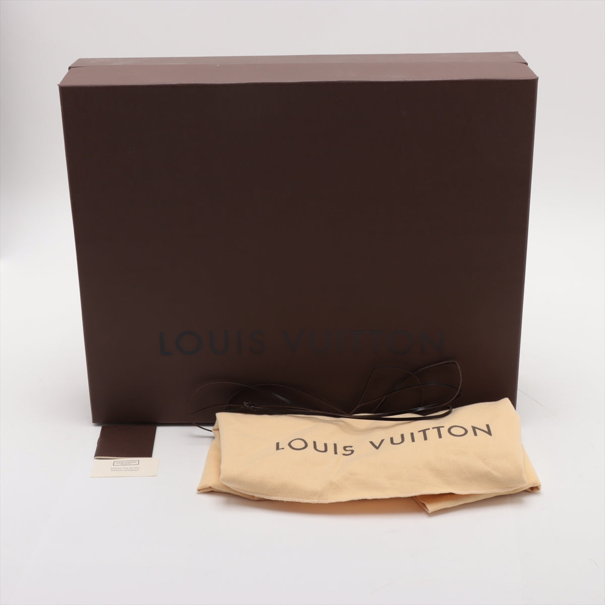 Louis Vuitton Paris pool Whisper PM - RC3058