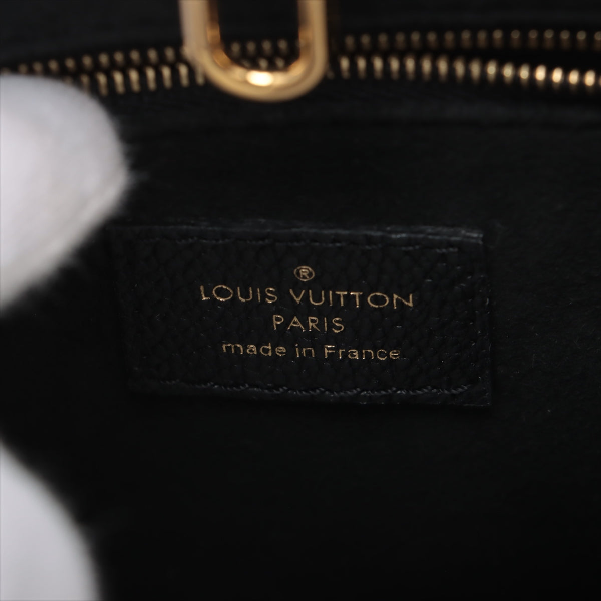 Louis Vuitton monogram empreinte On the Go PM M46733