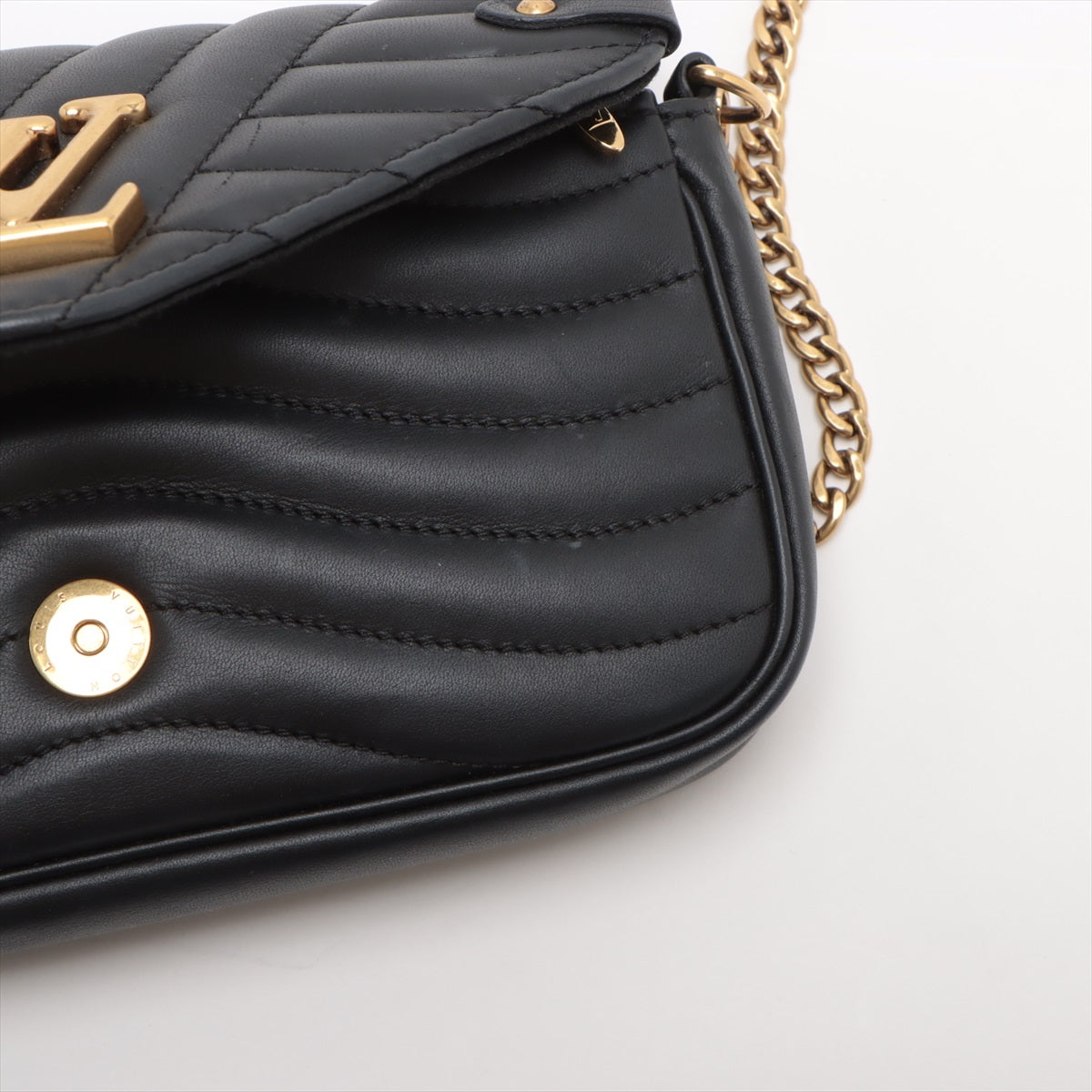 Louis Vuitton New Wave pochette chain M63929 TJ4198