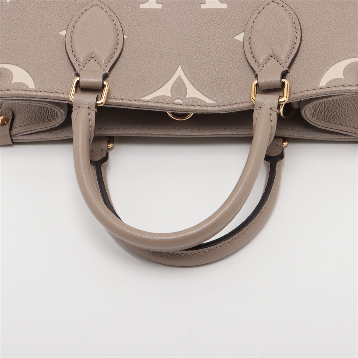 Louis Vuitton bicolor monogram empreinte On the Go PM M45779
