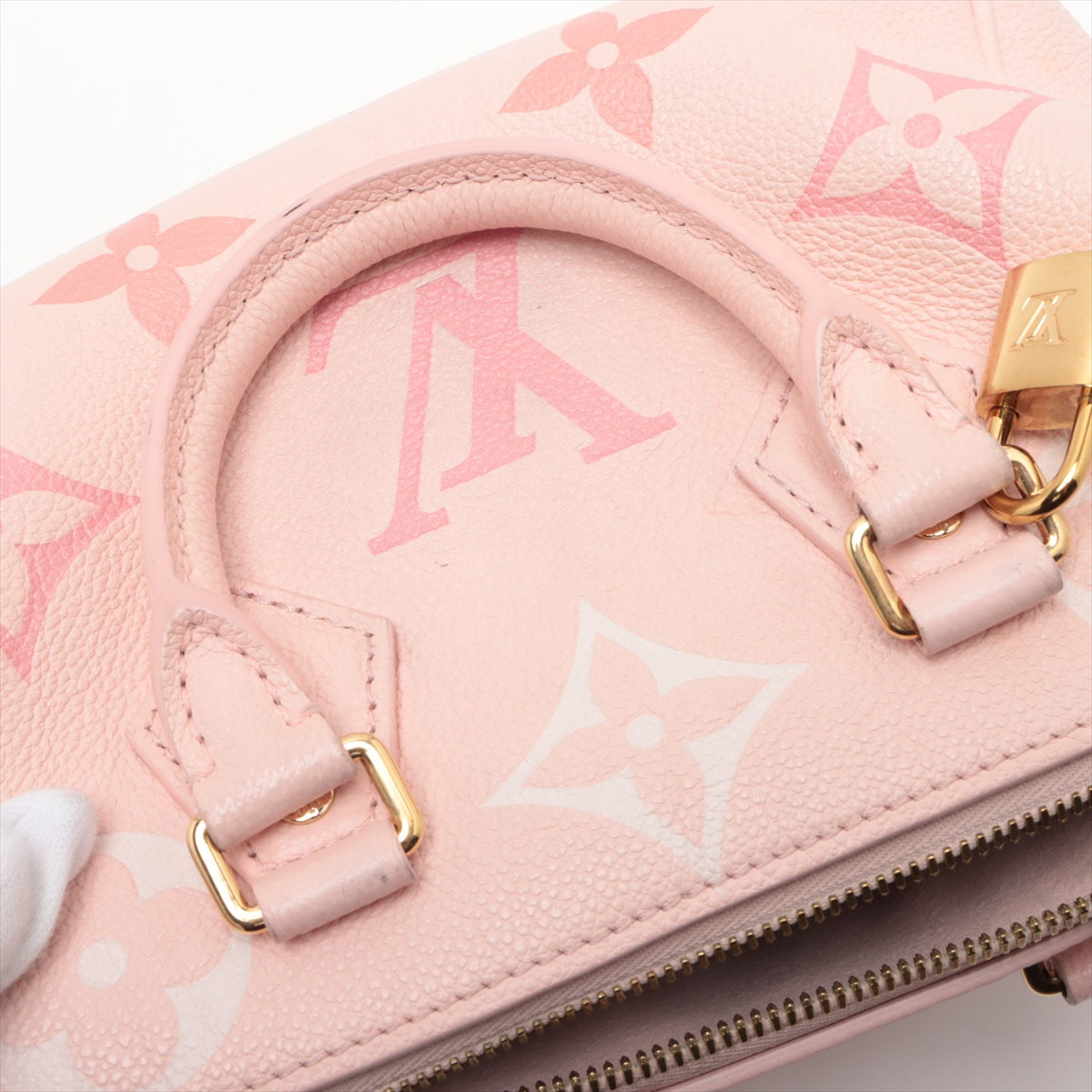Louis Vuitton Monogram Empreinte Speedy Bandoulière 20 M46518