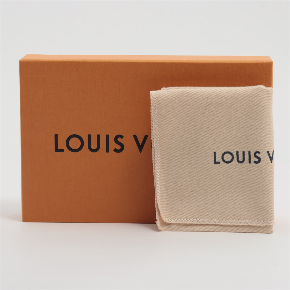 Louis Vuitton M01435 Key Holder Panam Charm