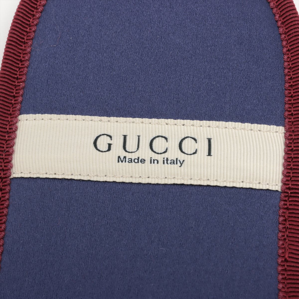 Gucci geometric G travel set M