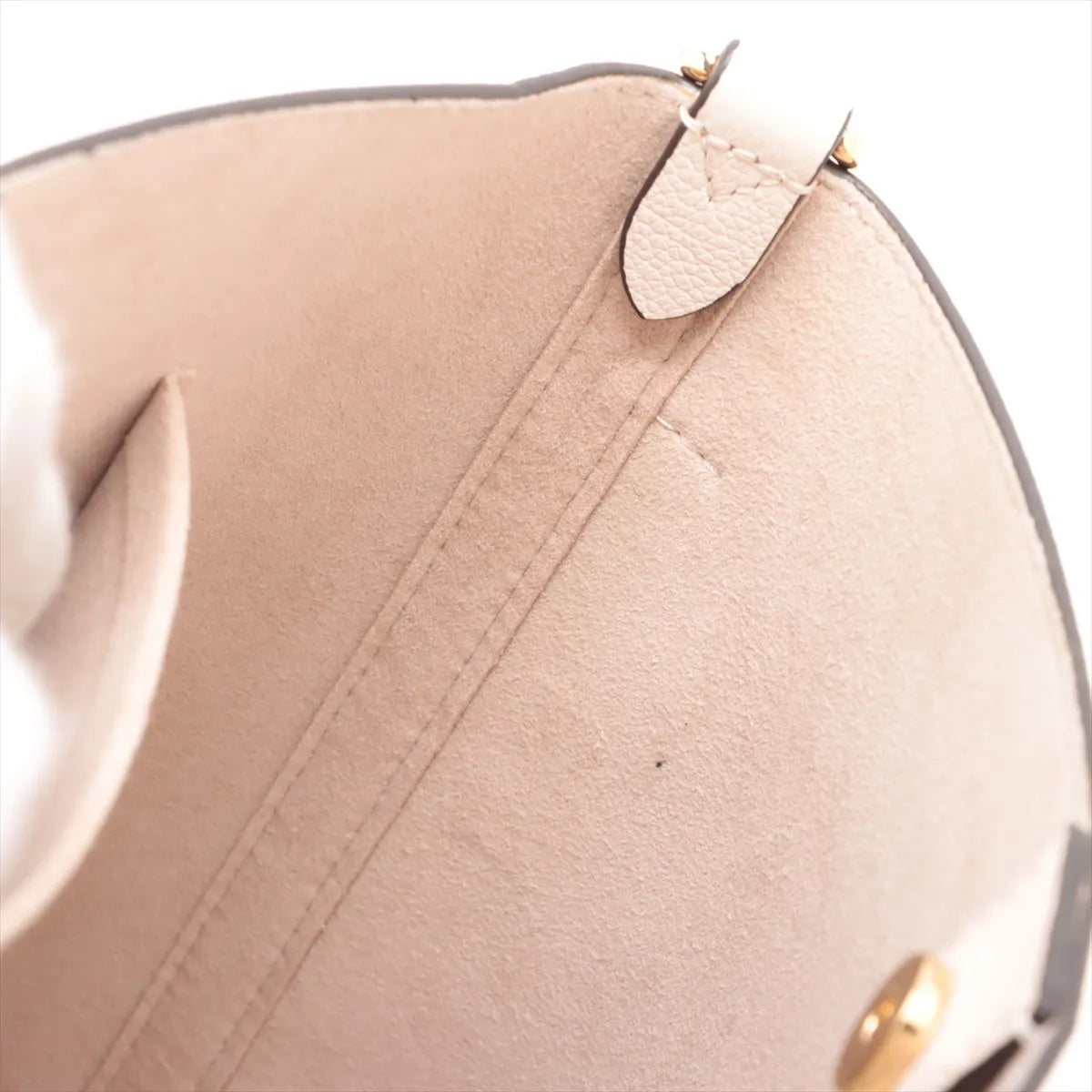 Louis Vuitton Lock Me Rock and walk M24638 White