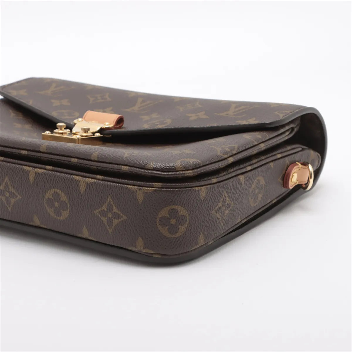 Louis Vuitton Monogram Pochette Metis MM M44875 Brown
