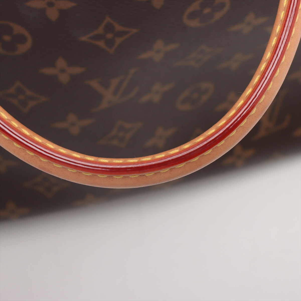 Louis Vuitton Monogram Grand Palais MM M45898