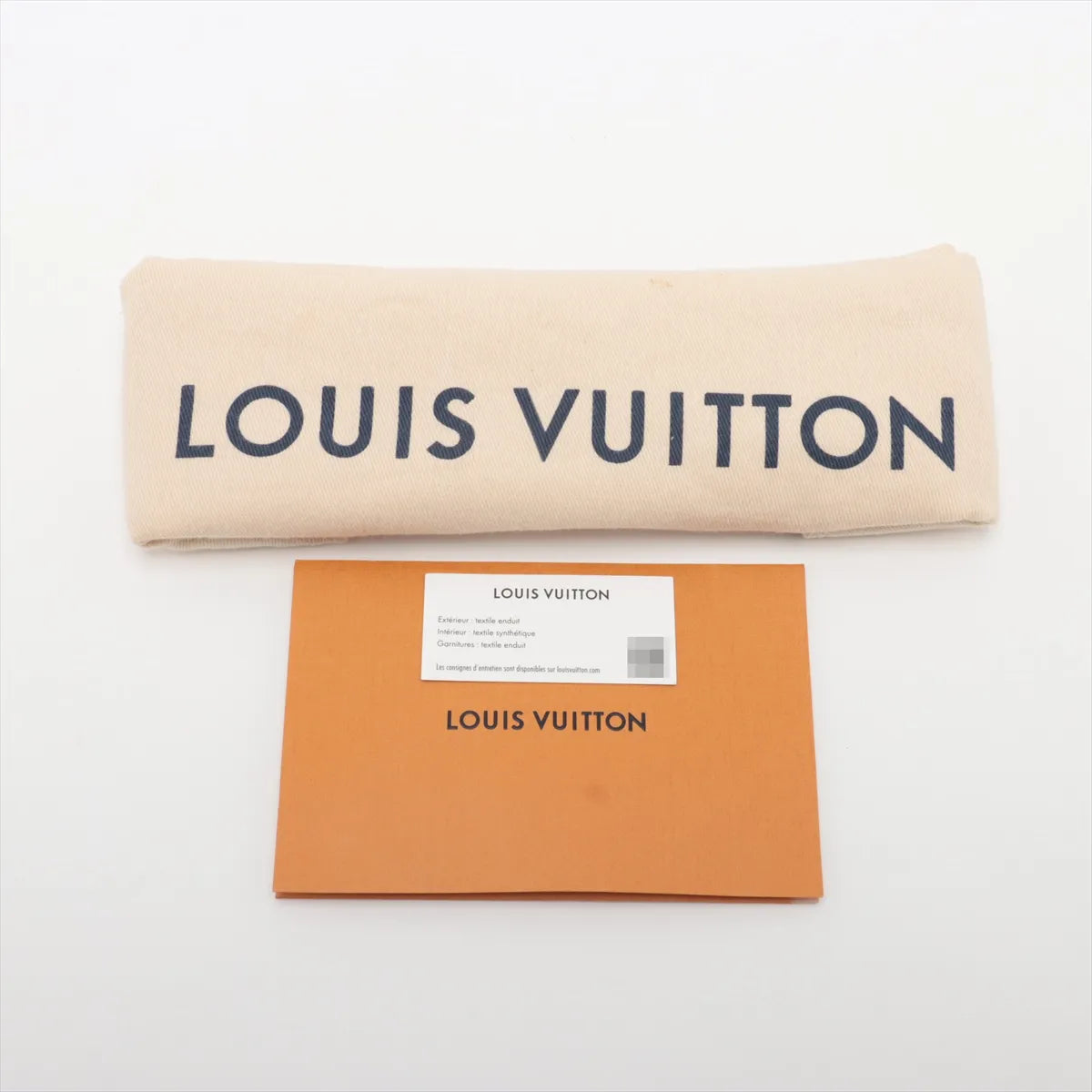 Louis Vuitton Monogram Giant Reverse On the Go BB M46839 Brown