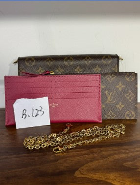 Louis Vuitton Monogram Felice Pochette