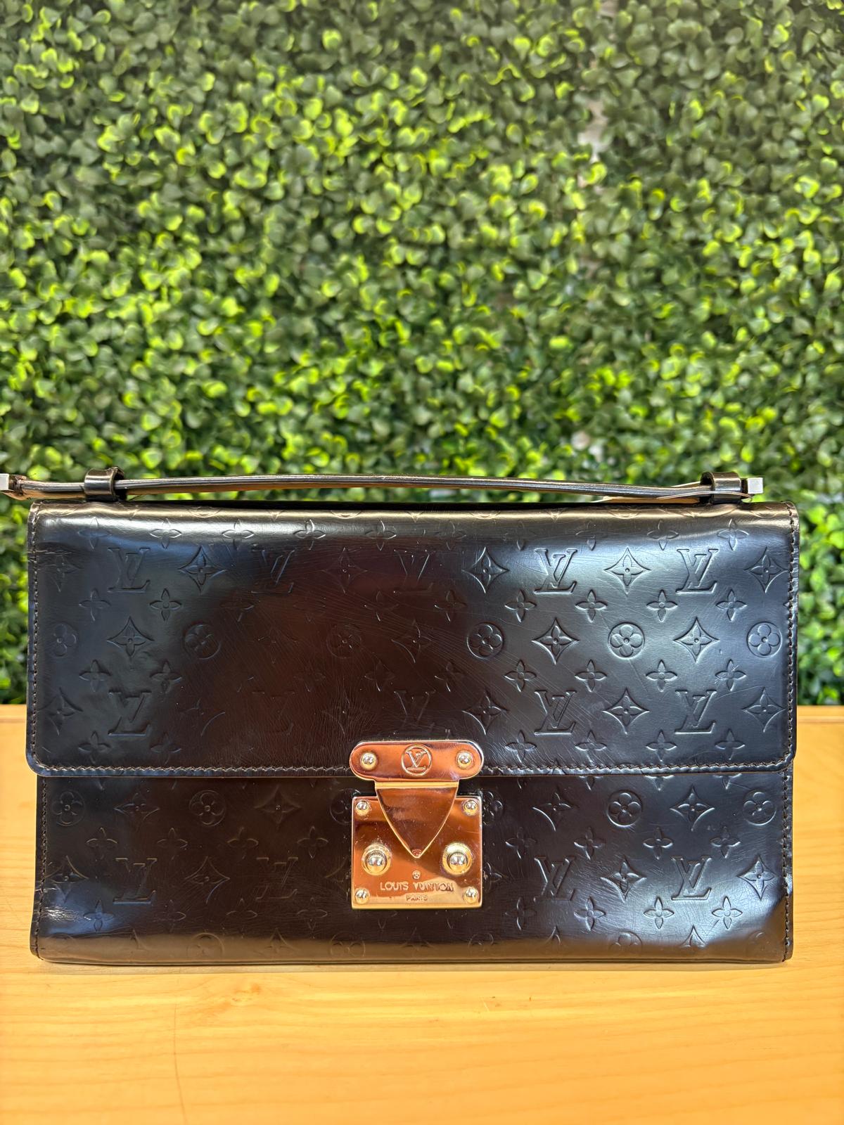 Louis Vuitton Glace Anouchka Pochette Black Monogram MM