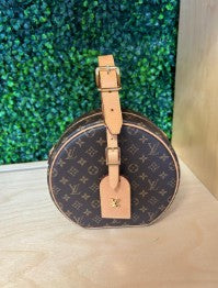 Louis Vuitton Boite Chapeau Handbag with Strap
