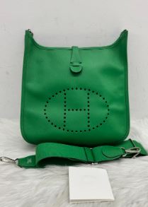 Hermès Epsom Evelyne Palladium Hardware, Stamp D, Year 2019, With Strap - SKU: LSCJ08110083