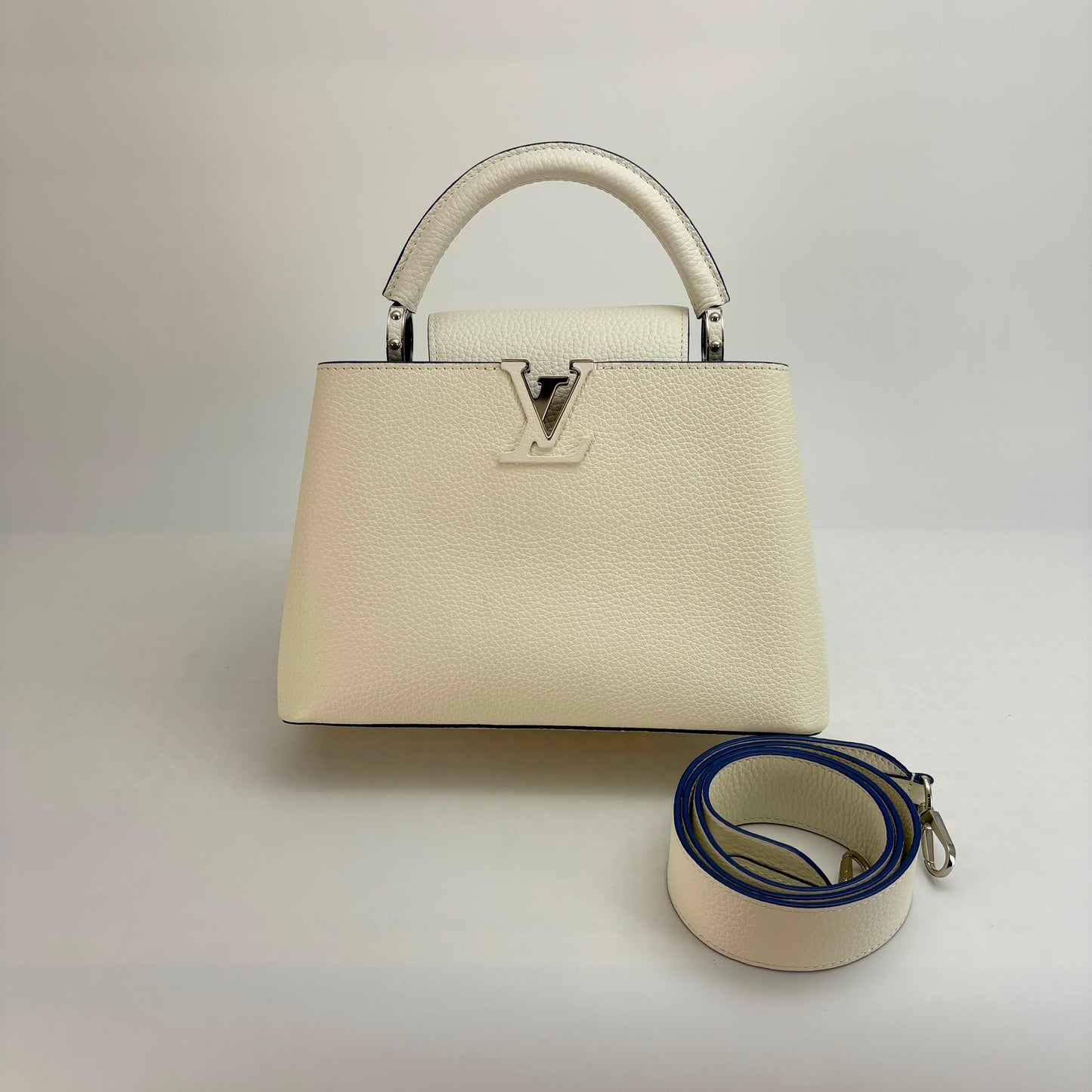 Louis Vuitton Off-White Capucines with Silver Hardware and Shoulder Strap - SKU: LSCJ082600181