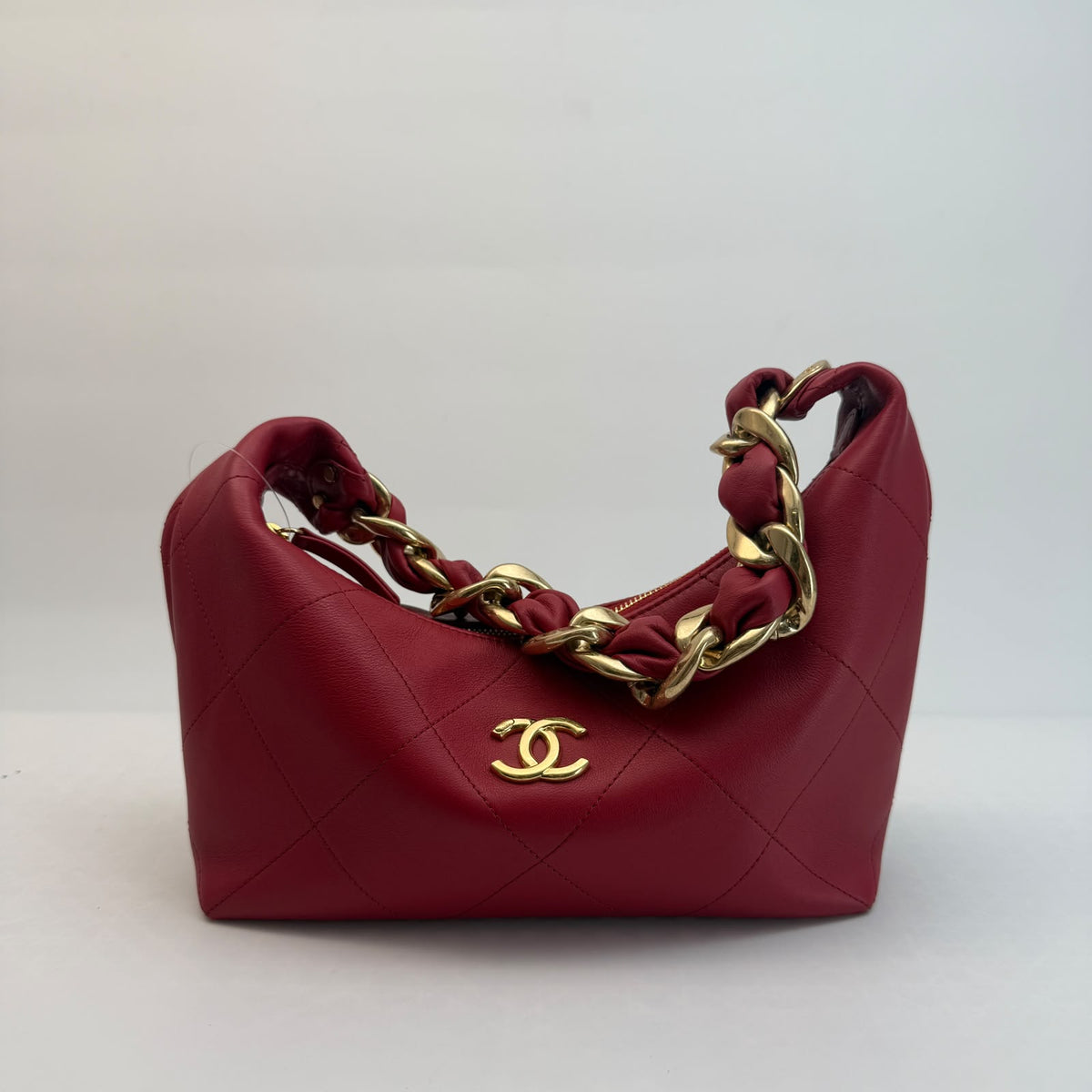 Chanel Fuchsia Pink Hobo, Microchipped, 2025 Autumn Collection