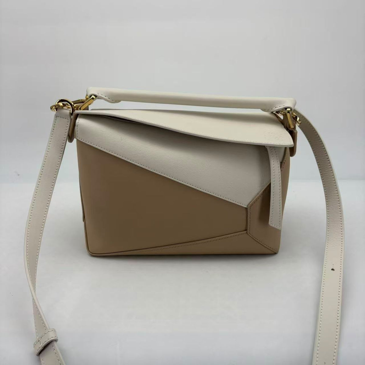 Loewe Bicolor Medium Puzzle