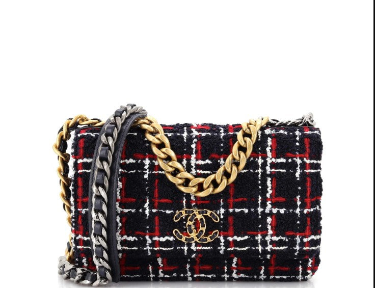 Chanel 19 Wallet on Chain Quilted Tweed