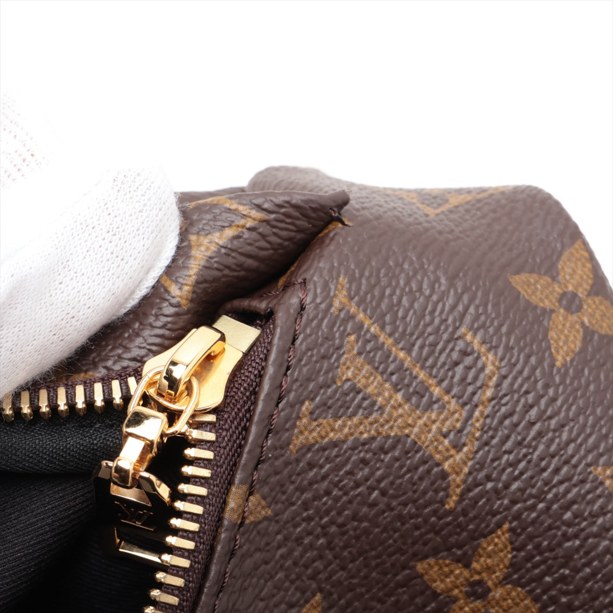 Louis Vuitton Monogram Bum back M43644 CA4220