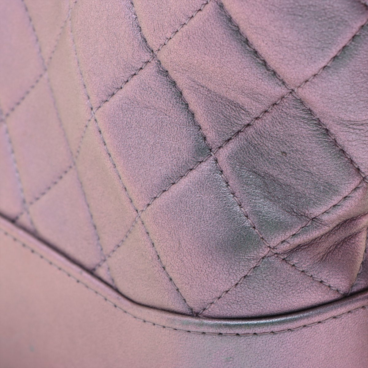Chanel Gabrielle Doo Chanel Leather Chain Shoulder Bag metallic purple Rainbow Metal Fittings 24929300