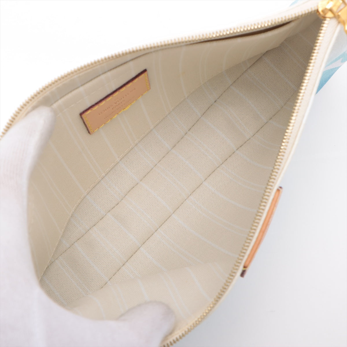 Louis Vuitton Monogram Giant Multi Pochette Accessoires M57633