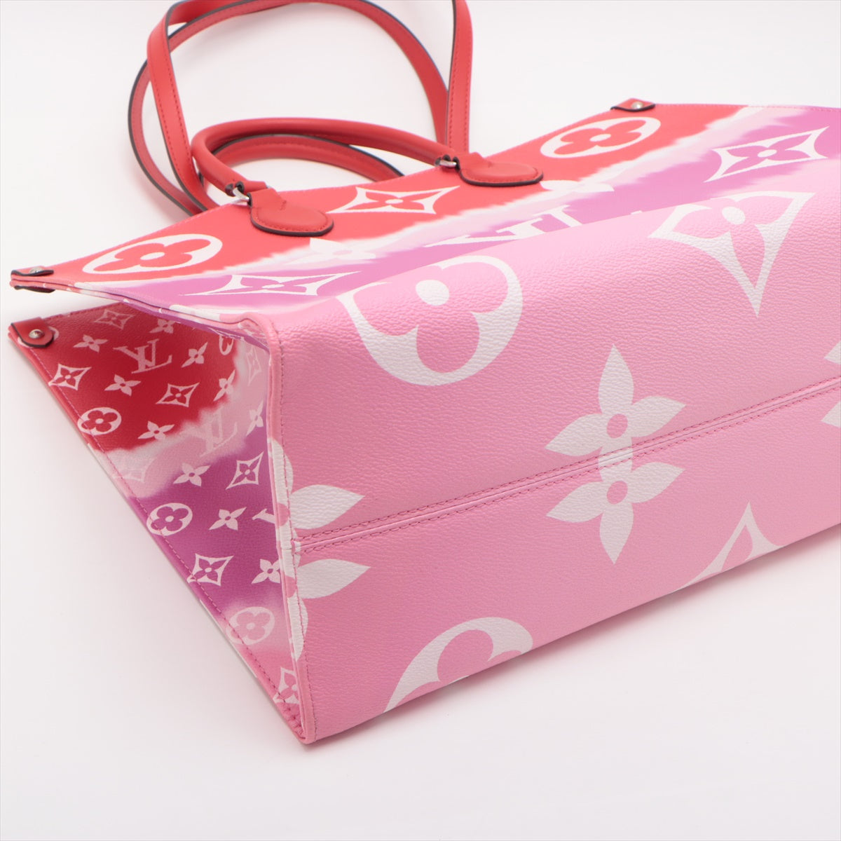 Louis Vuitton LV escale On the Go GM M45121 FL0260