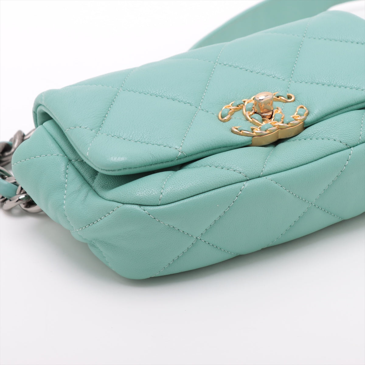 Chanel CHANEL 19 Lambskin Chain Shoulder Bag Blue Gold x Silver Metal Fittings 29310189