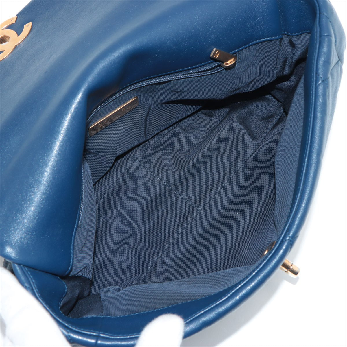Chanel CHANEL 19 Large Lambskin Chain Shoulder Bag Navy Blue Gold x Silver Metal Fittings 29311318 AS1161