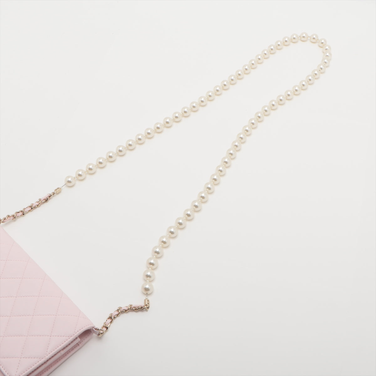 Chanel Matelasse Lambskin Chain Wallet Pearl Pink Gold Metal Fittings