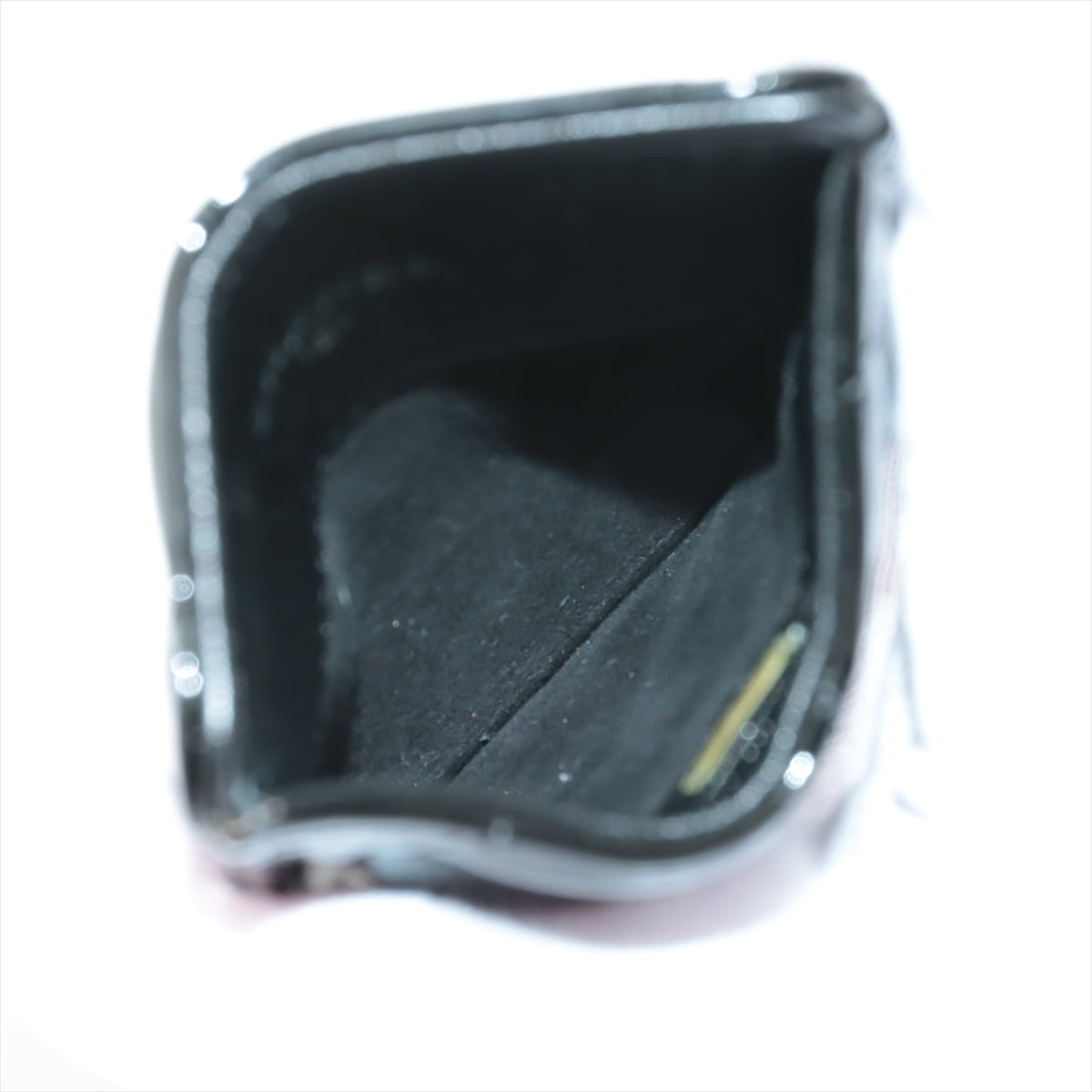 Chanel Matelasse Patent Leather Card Case Black