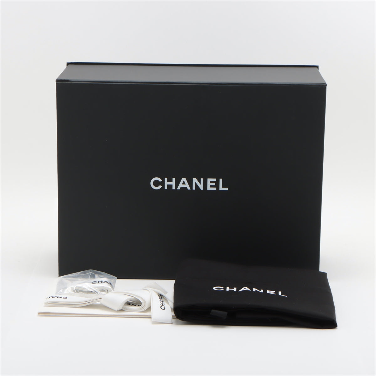 Chanel Chanel 22 Small Leather Chain Shoulder Bag