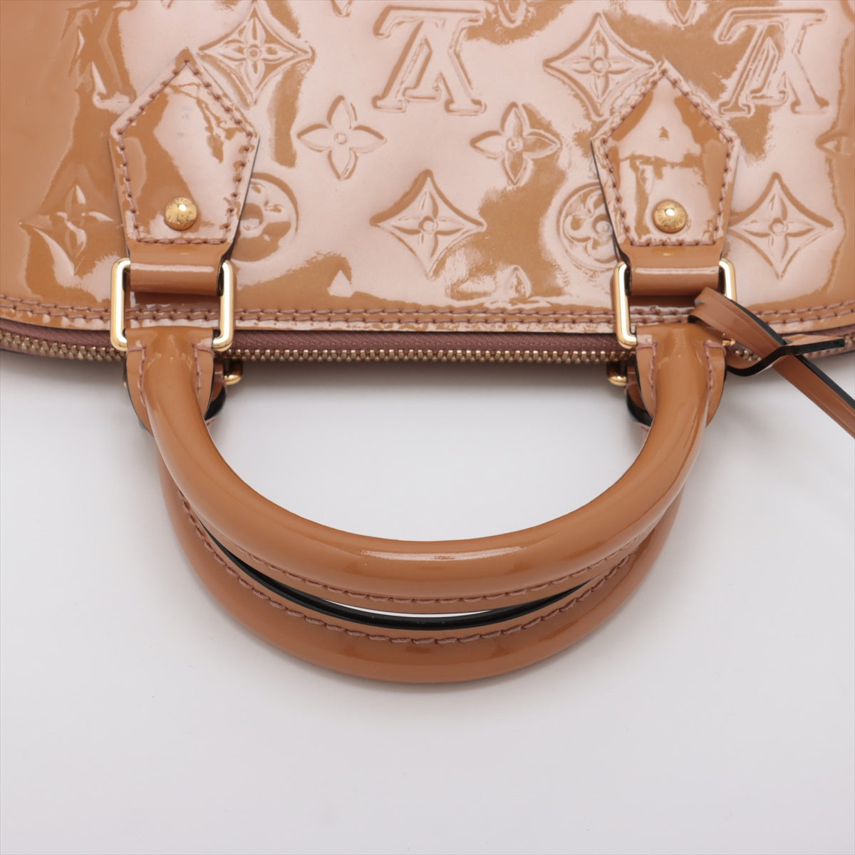 Louis Vuitton Vernis Alma PM