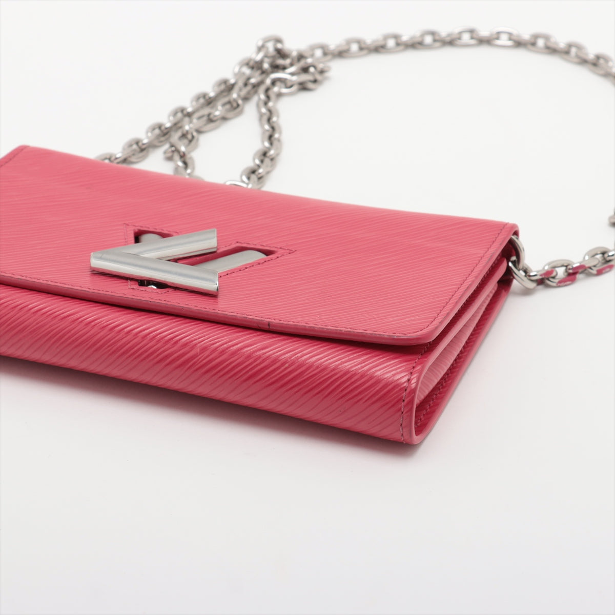 Louis Vuitton Epi portofeuille twist chain M62455