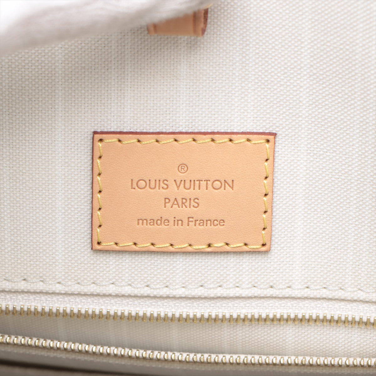 Louis Vuitton LV escale On the Go GM M57640