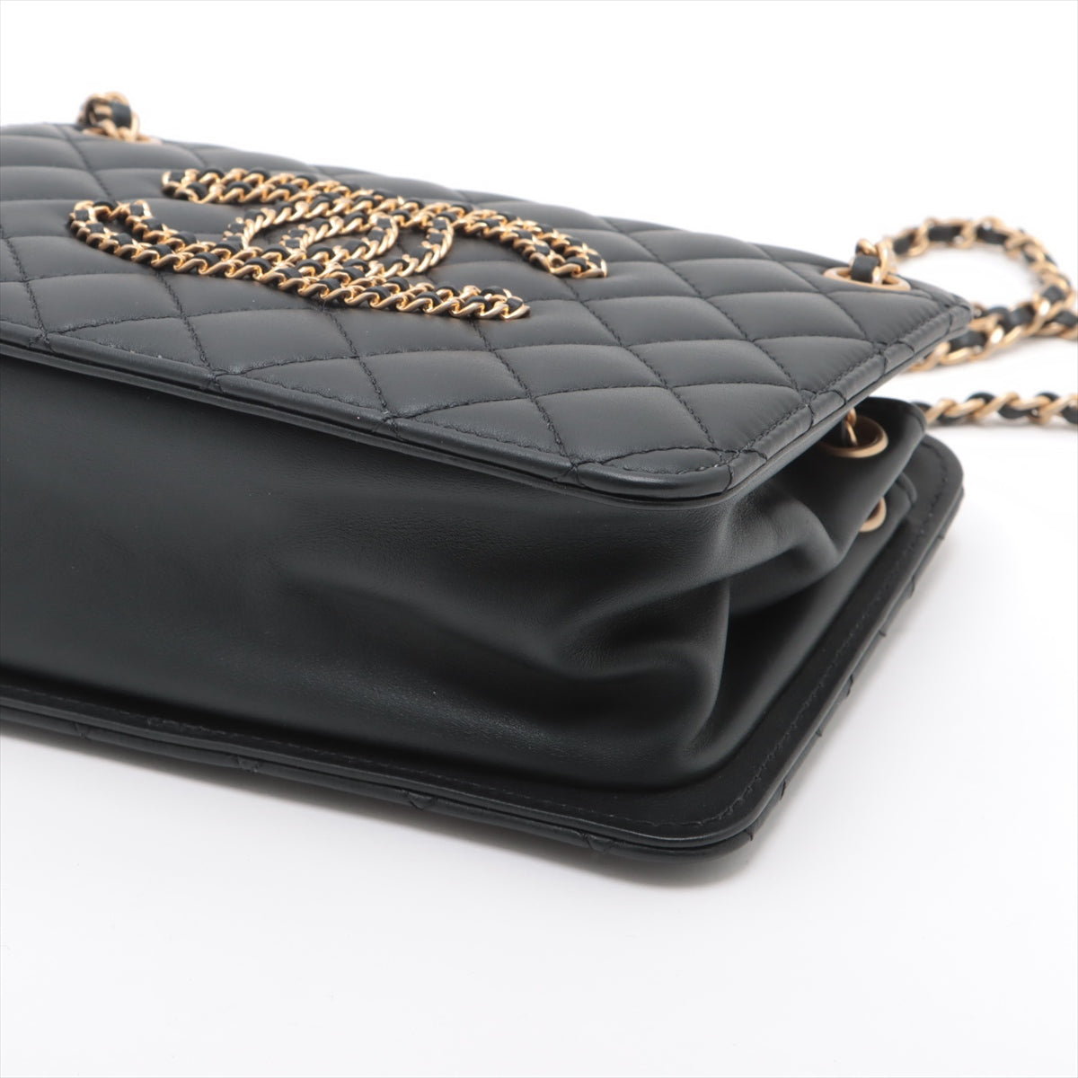 Chanel CHANEL 19 Lambskin Chain Shoulder Bag Black Gold Metal Fittings 30420986