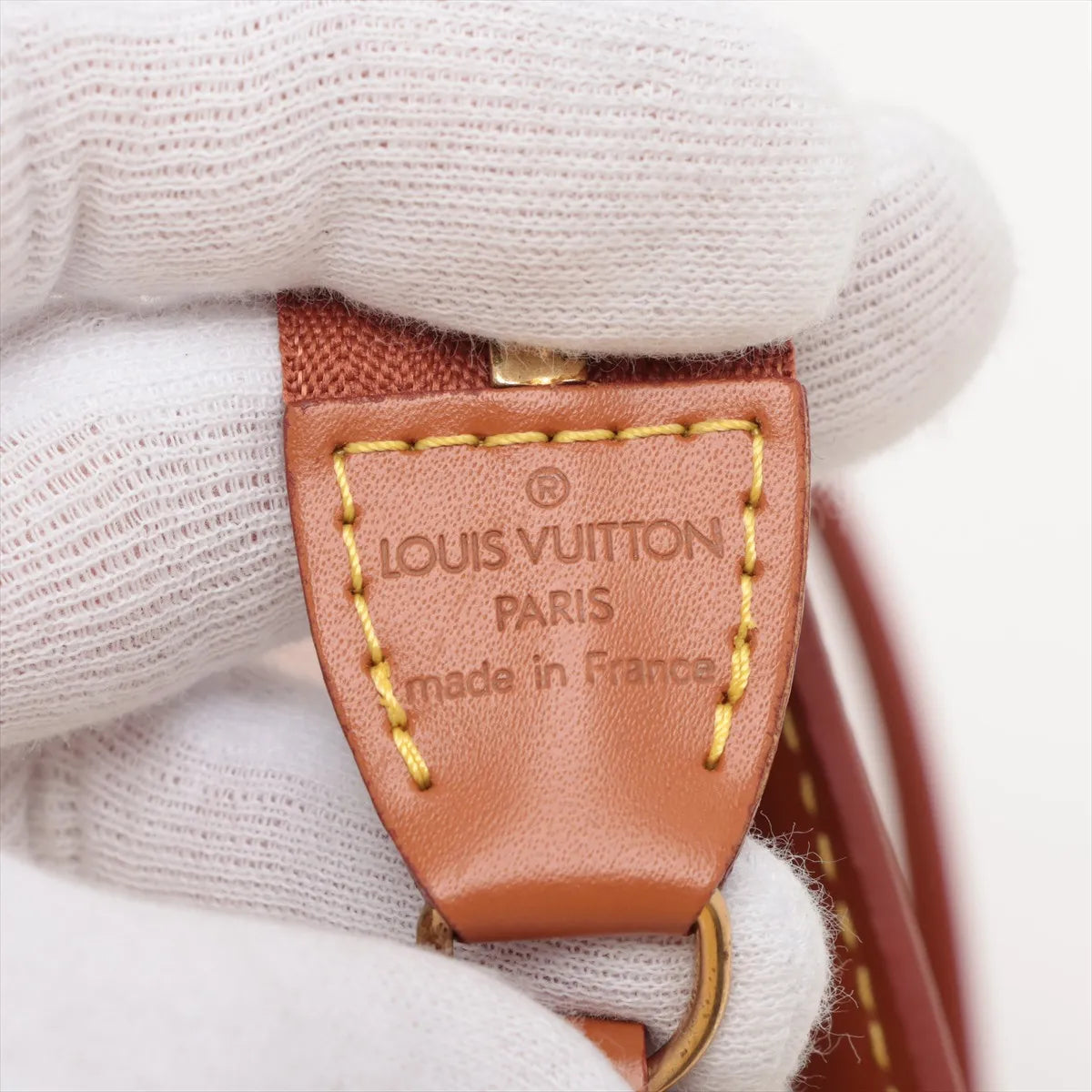 Louis Vuitton Epi Pochette accessoir
