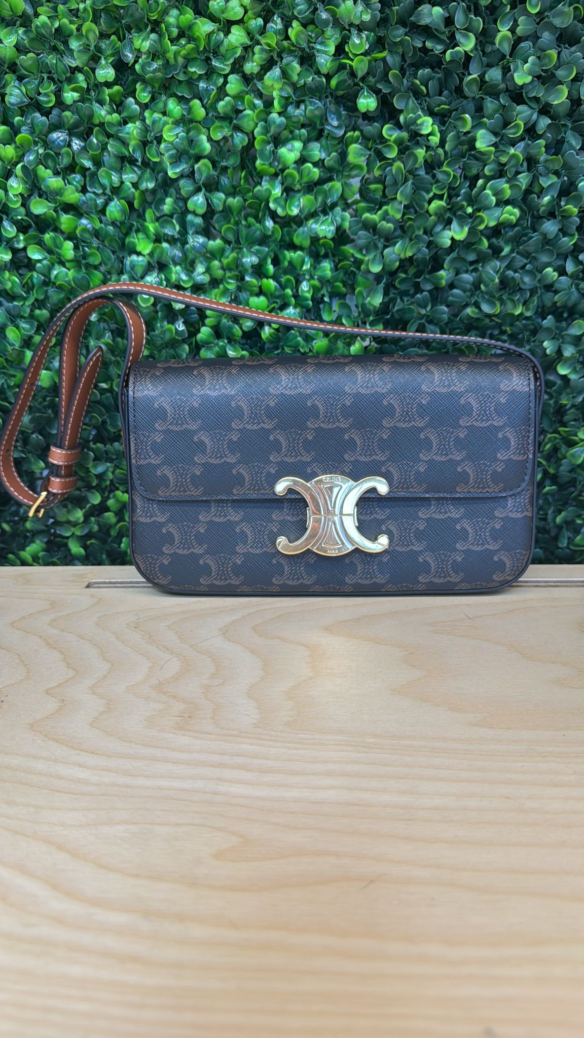 Celine Claude Triomphe A