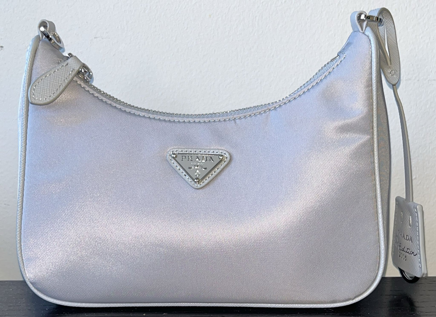 Prada Re-Edition 2005 Grey Nylon