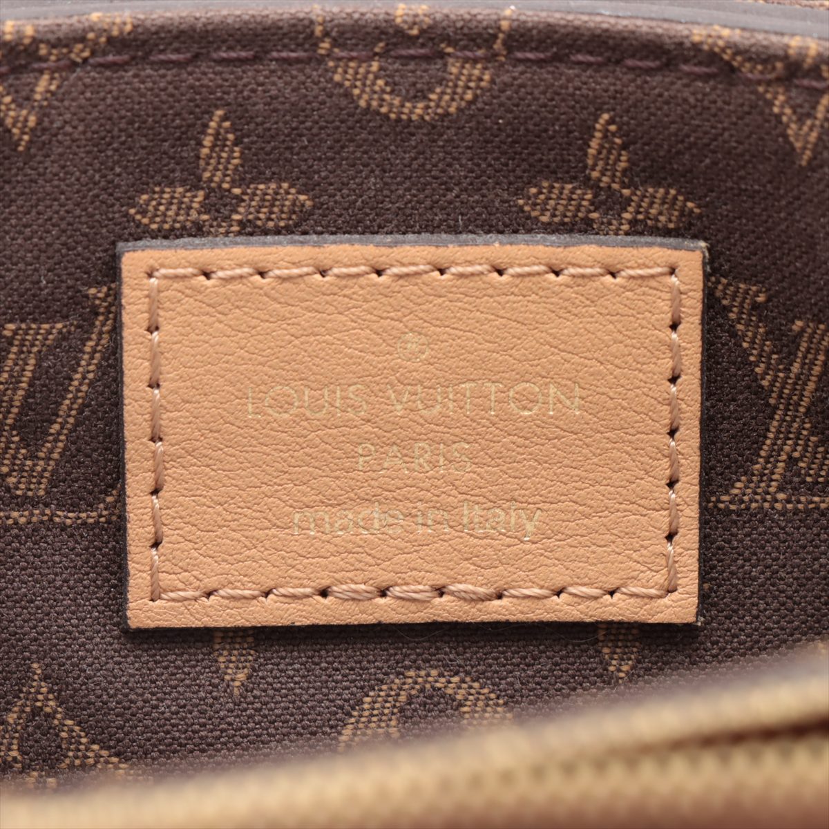 Louis Vuitton Monogram metal Rendez-Vous M58635