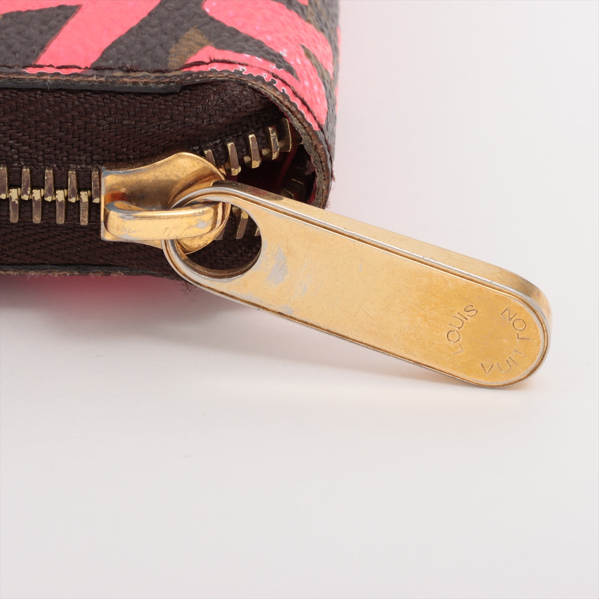 Louis Vuitton Monogram Graffiti Zippy Wallet M93710 CA0059 Fuschia pink Zip Round Wallet
