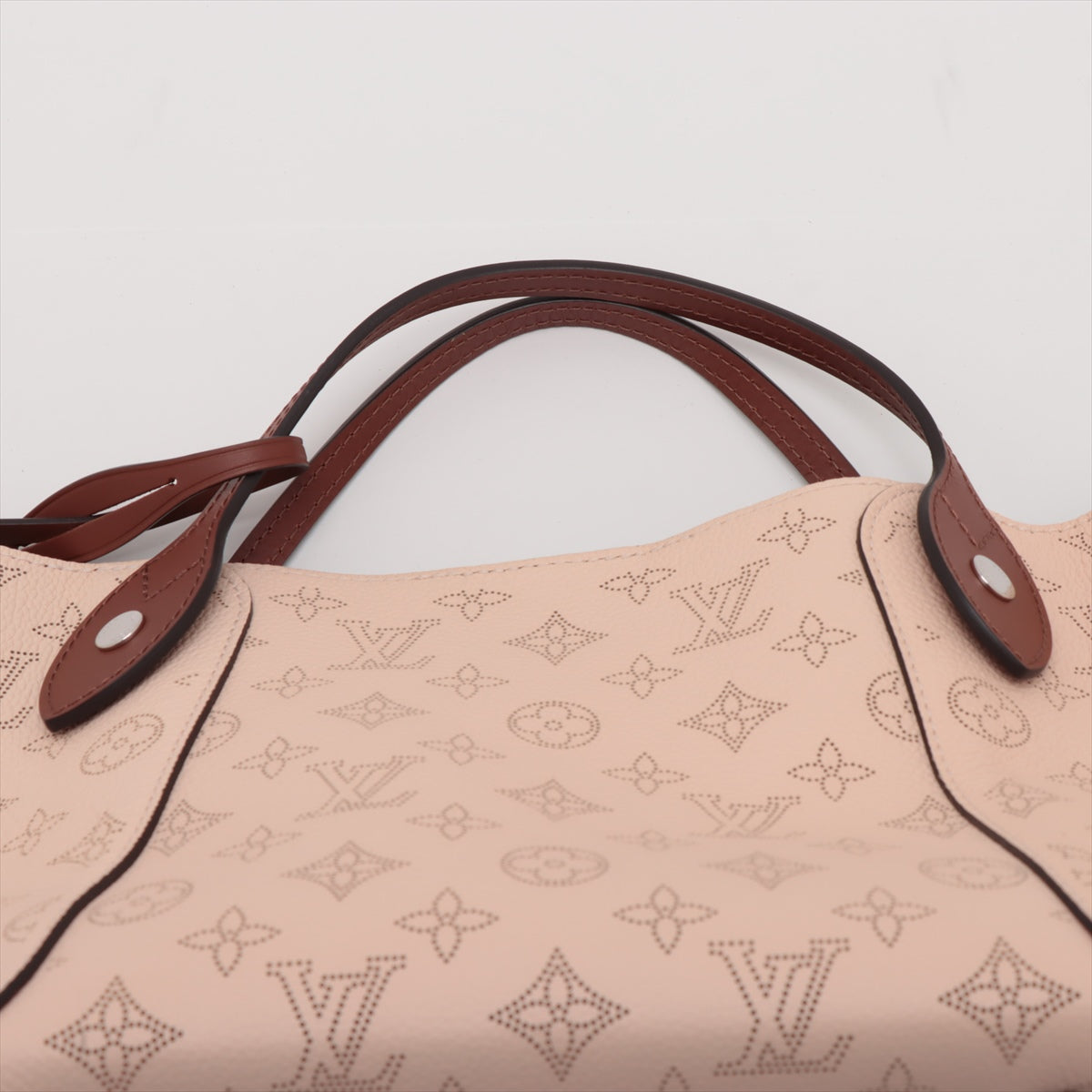 Louis Vuitton Mahina Hina PM M51950