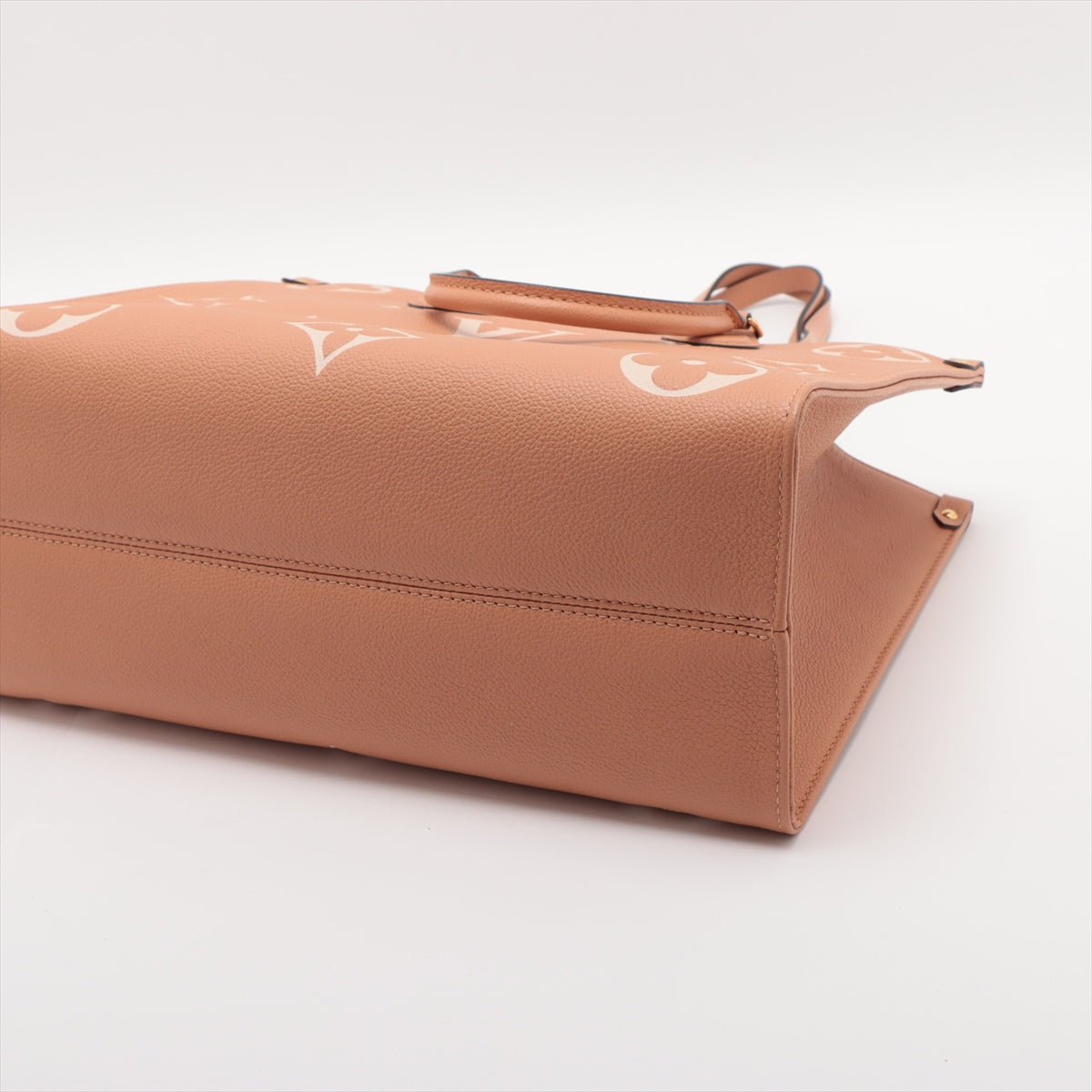 Louis Vuitton Monogram Empreinte On the Go MM M45982