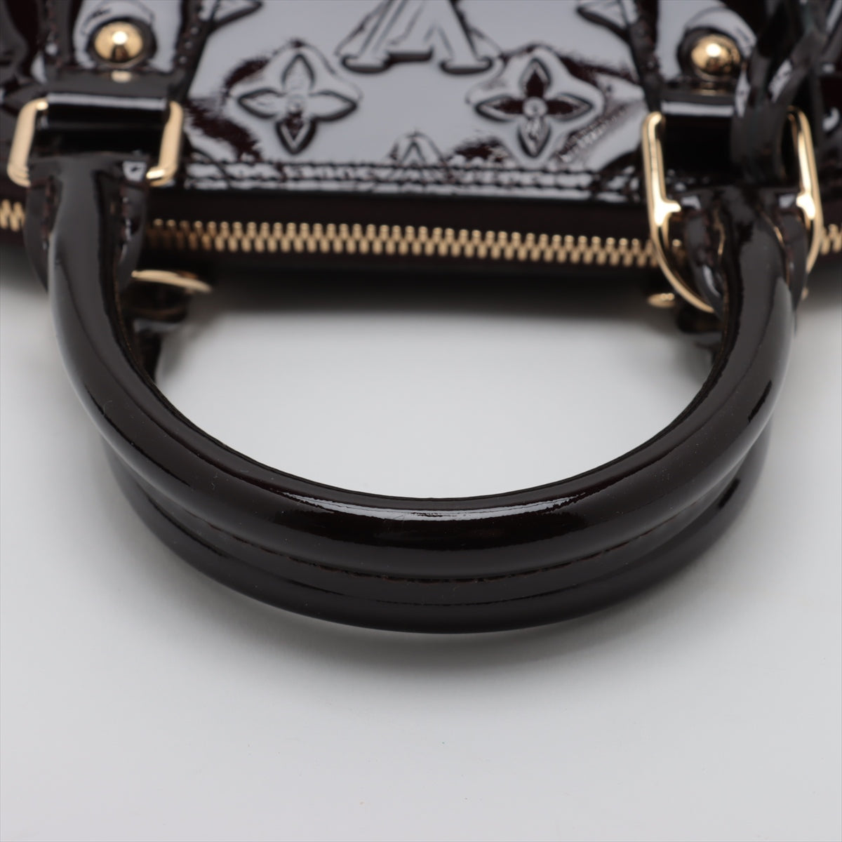 Louis Vuitton Vernis Alma BB M91678 CT4128