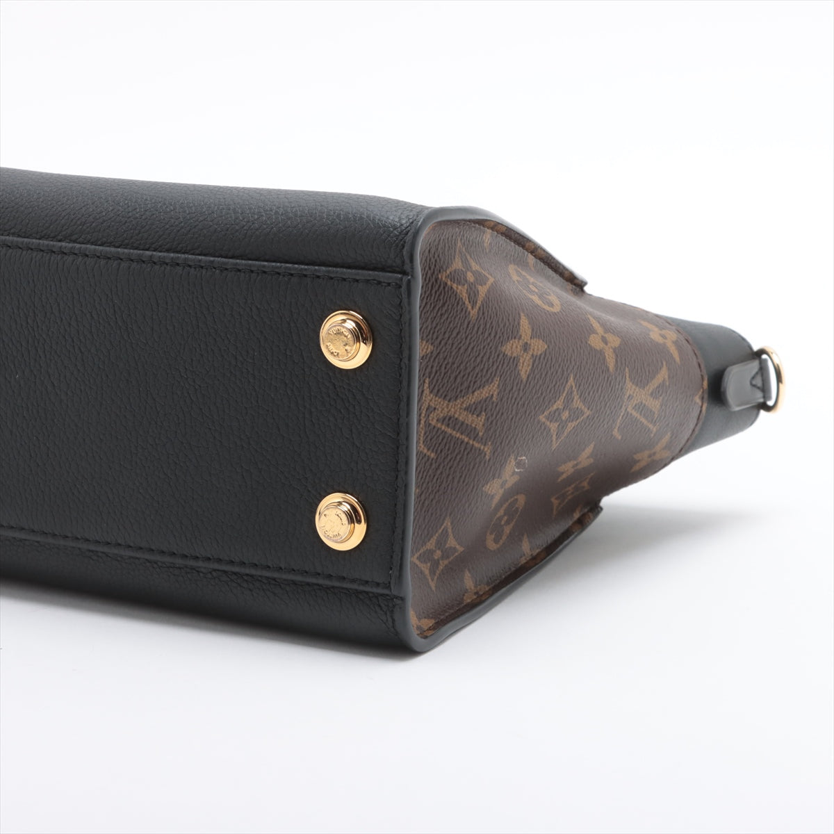 Louis Vuitton Monogram On My Side PM M57728