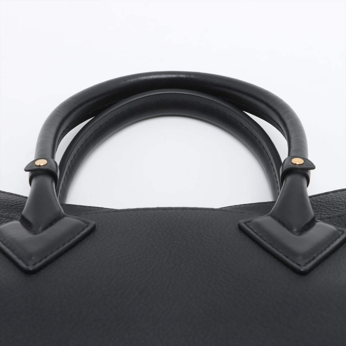 Louis Vuitton Monogram On My Side PM M57728