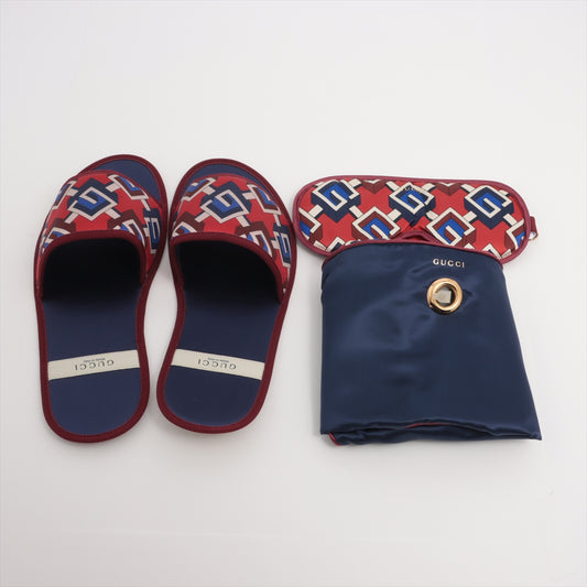 Gucci geometric G travel set L