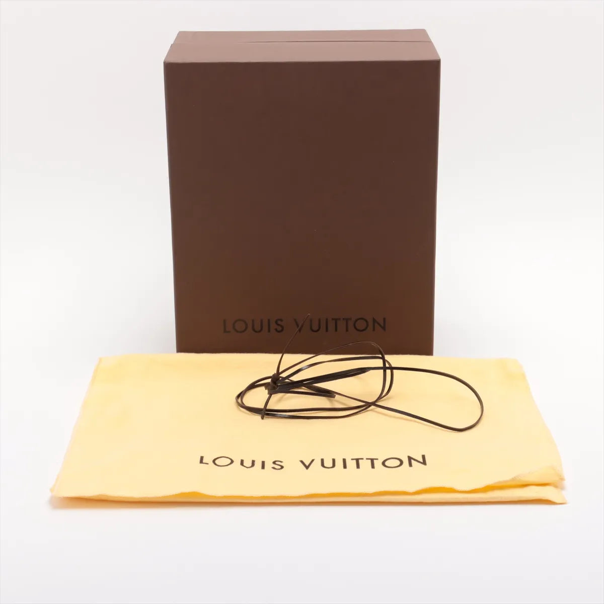 Louis Vuitton Vernis Alma PM M91751 MI3102 Beige